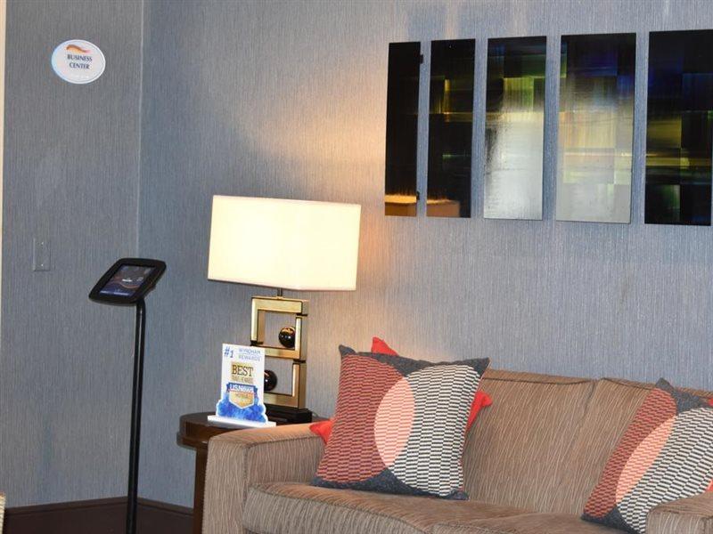 Baymont By Wyndham Dallas/ Love Field Exterior foto